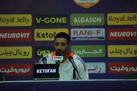 مدرب فاركو: كنا الأقرب للفوز أمام الأهلي.. وراض عن نتيجة التعادل